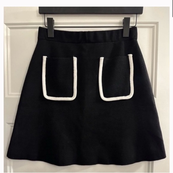 Zara Black A-Line Mini Skirt for Work - Picture 1 of 3